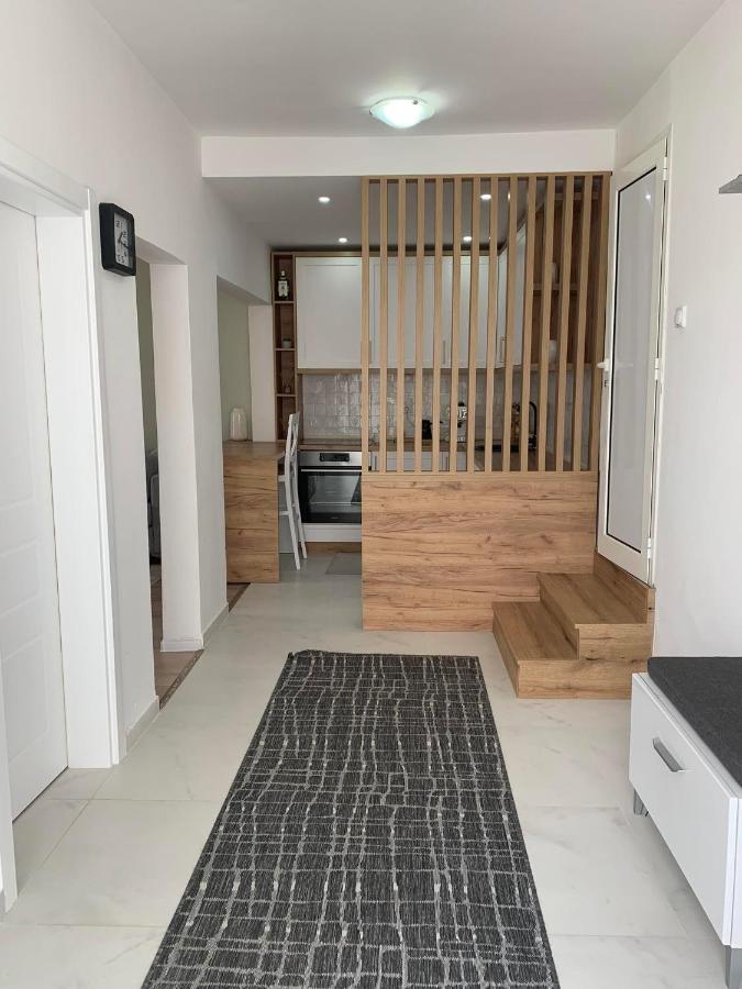Apartments Basha 1 - Long Beach 乌尔齐尼 外观 照片