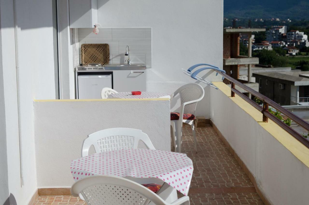 Apartments Basha 1 - Long Beach 乌尔齐尼 外观 照片